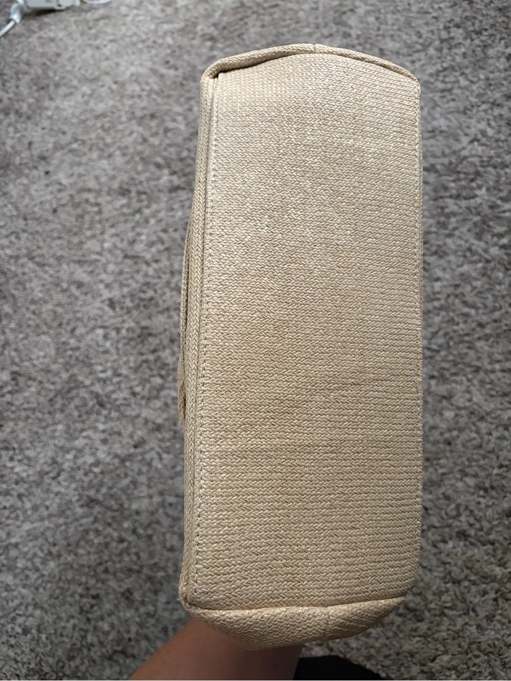 SHEIN Beige Knit Twist Clutch